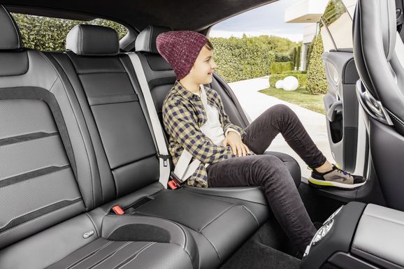 Panamera får se upp: Här är Mercedes-AMG GT Coupé