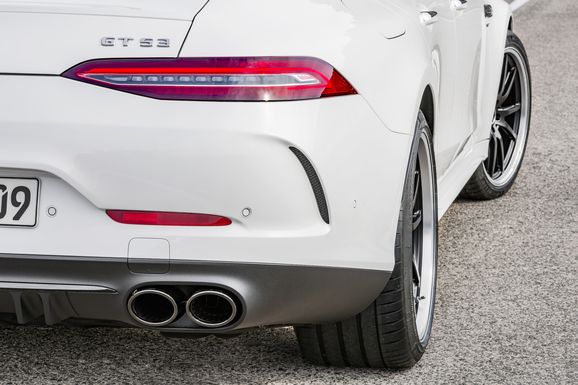 Panamera får se upp: Här är Mercedes-AMG GT Coupé