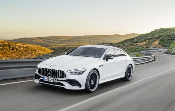 Panamera får se upp: Här är Mercedes-AMG GT Coupé