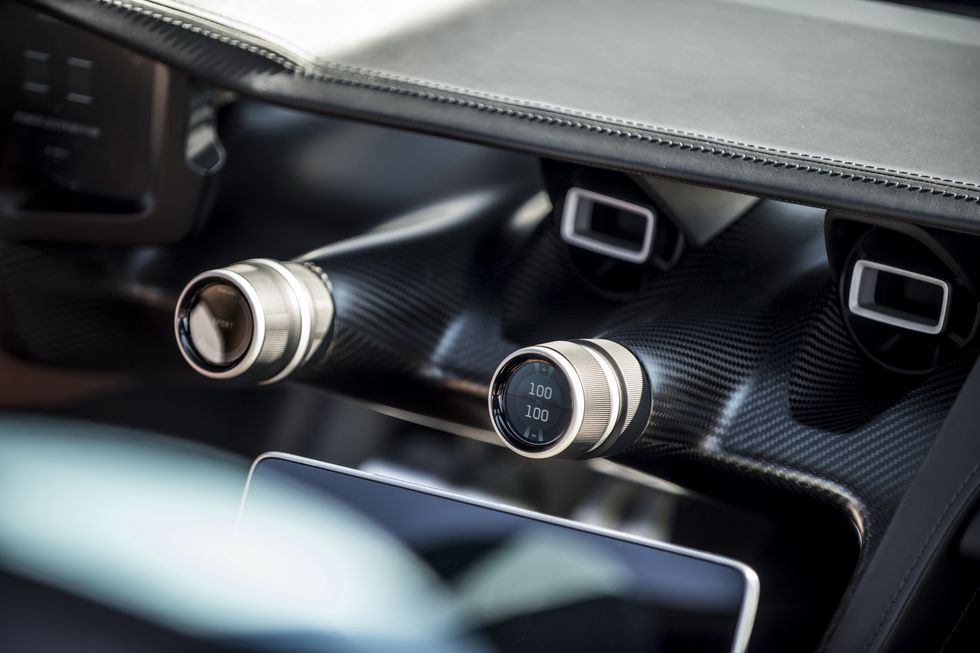 Uppstickaren som är snabbare än Tesla Roadster