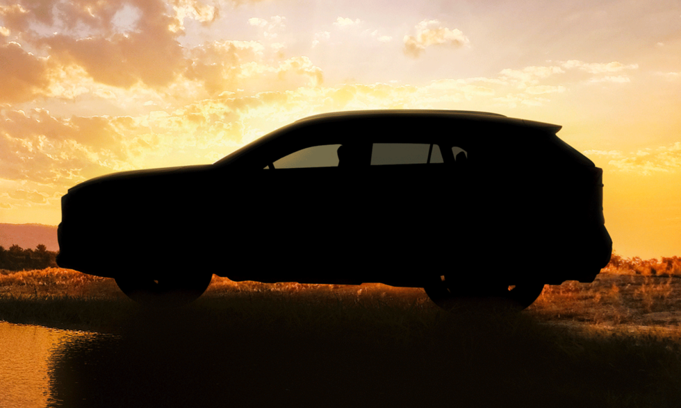 Nya Toyota RAV4 smygvisas – premiär inom kort