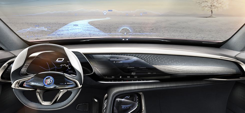 GM:s elsuv lockar med 557 hk och 60 mils räckvidd