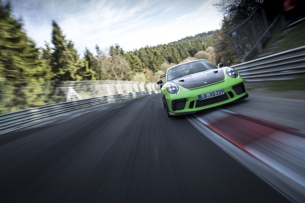 Video: Porsche 911 GT3 RS kör Nürburgring på 6:56,4