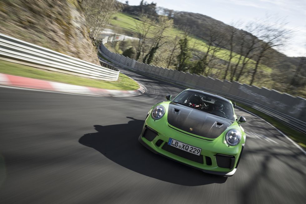 Video: Porsche 911 GT3 RS kör Nürburgring på 6:56,4