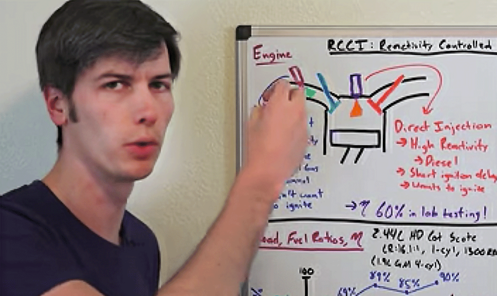 Extremt effektiv motor går på både bensin och diesel