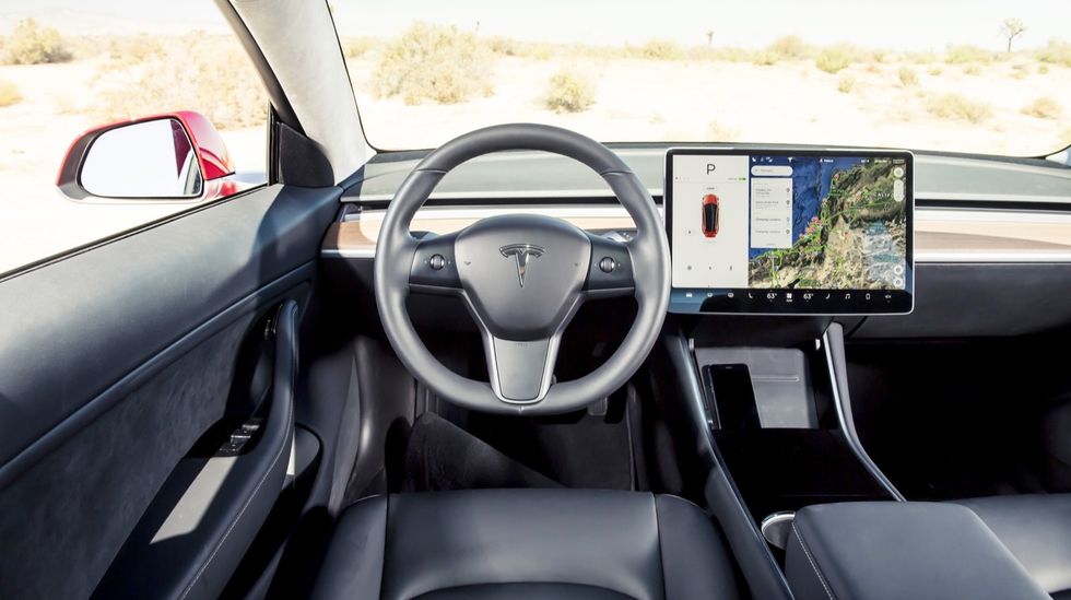 Tesla Model 3 misslyckas i test – Elon Musk erkänner fel