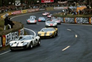 Matt Damon spelar Carroll Shelby i filmen ”Ford vs Ferrari”
