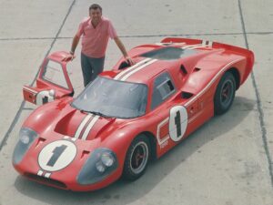 Matt Damon spelar Carroll Shelby i filmen ”Ford vs Ferrari”
