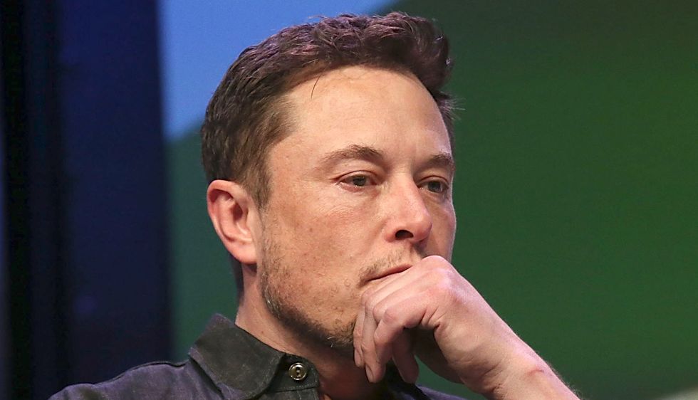 Teslaägare klagar på usel service – Elon Musk erkänner fel