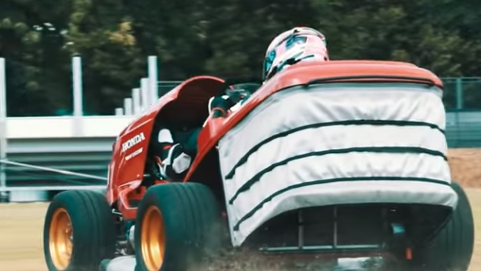 Galen gräsklippare siktar på att köra 250 km/h