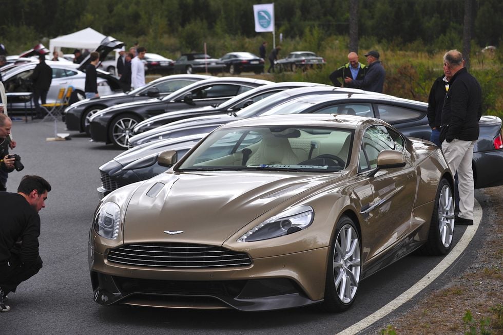 Rekord i ”hästar” på Solvalla – megastor bilträff lördag 4 augusti