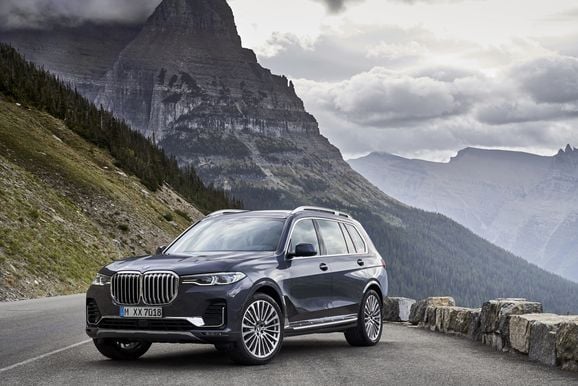 Sjusitsiga BMW X7 ska ses som 7-serie på styltor