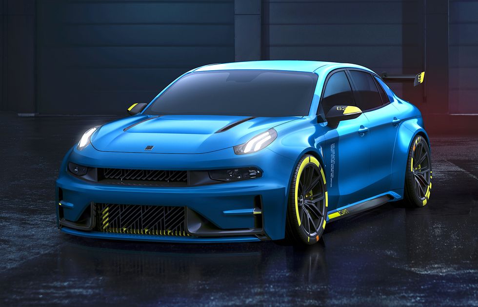 Cyan Racing visar racebilen Lynk 03 som följs av 500 hk gatmodell