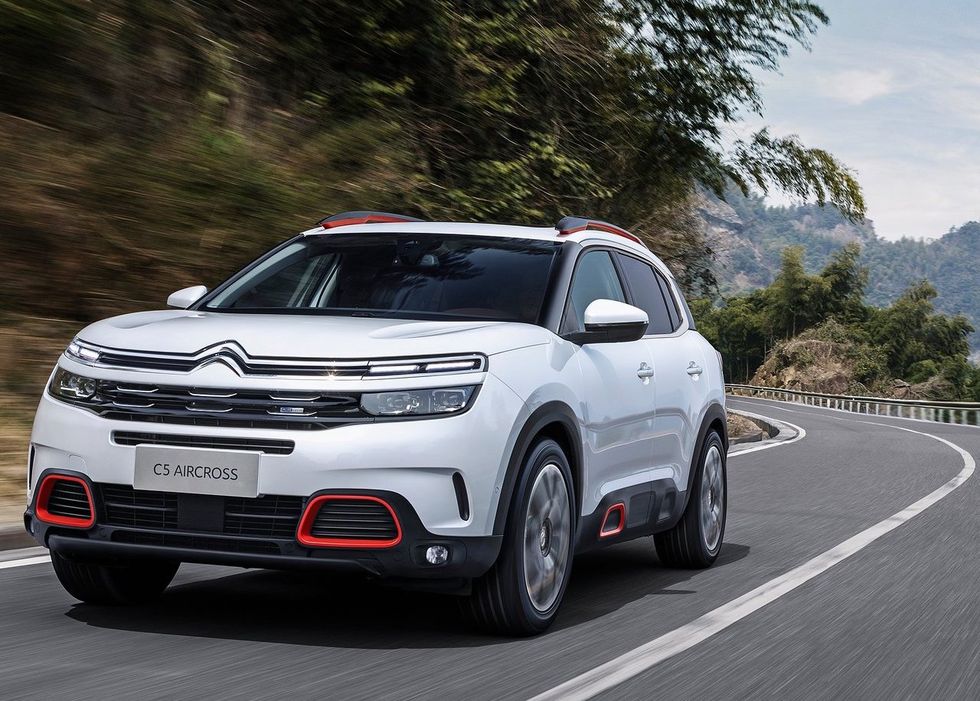 Ingen Volvo V60 i final till Årets bil – Frankrike har tre bidrag