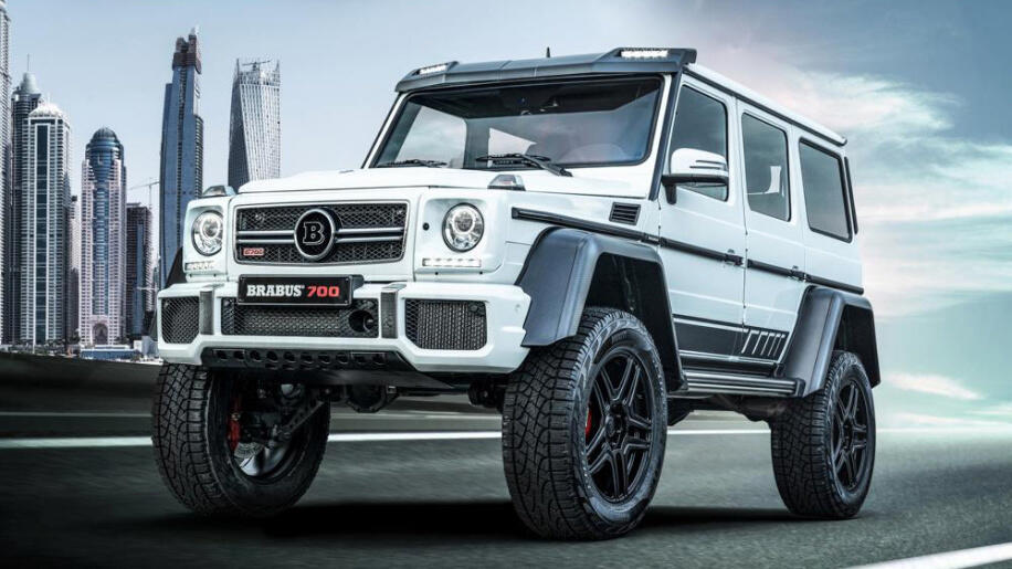 Brabus G-Wagenmonster – 700 hästar och portalaxlar