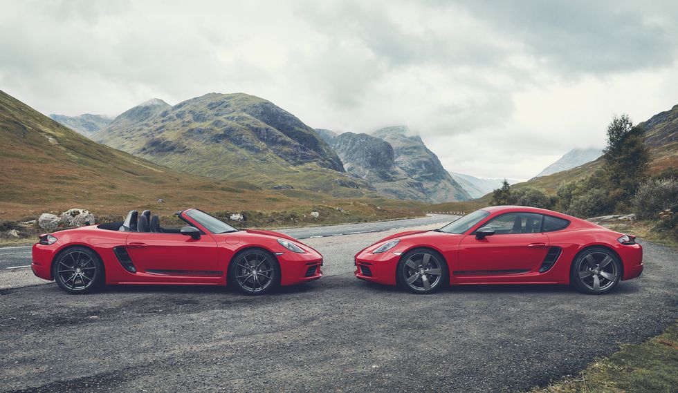 Porsche vässar körglädjen med två nya 718 T modeller