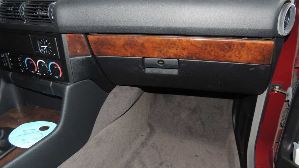 Märkliga fyndet: Elva orörda BMW 5-serien från 1994