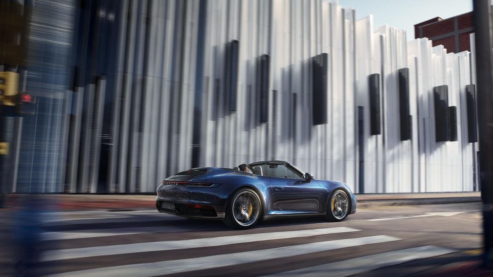 Vårtecken: Porsche 911 Carrera Cabriolet – svenska priser