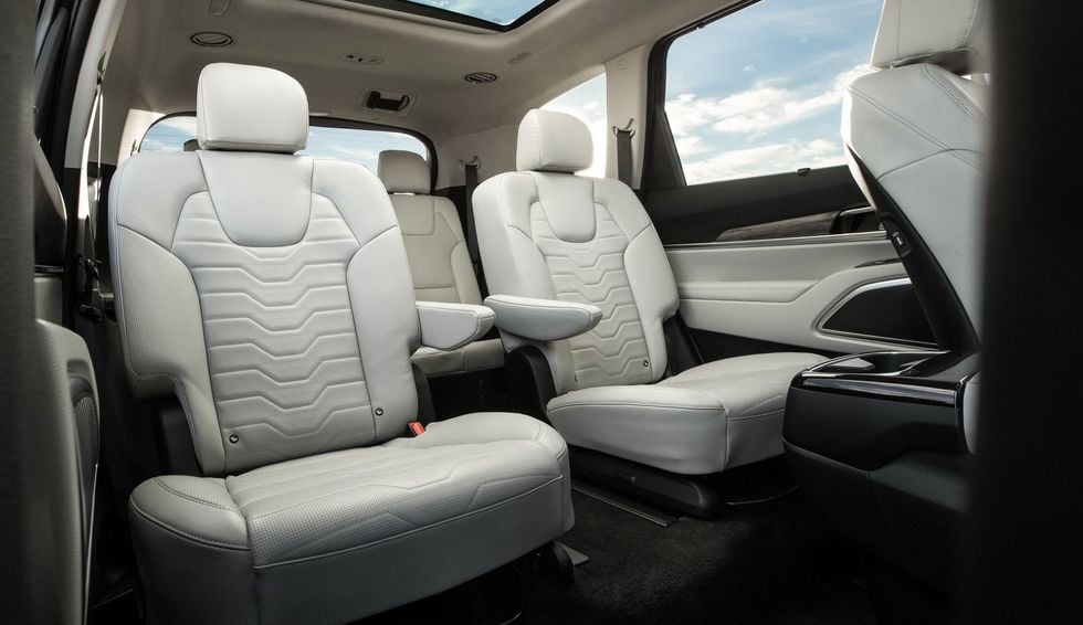 Svenska köpare blir utan nya XC90-utmanaren