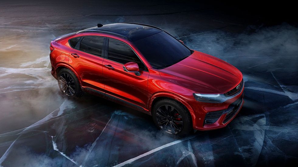 Andra bilden på Polestar 2 visar släktskap med Geely FY11