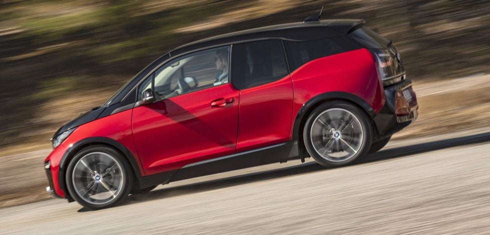 Elbilarna och laddhybriderna som strular minst