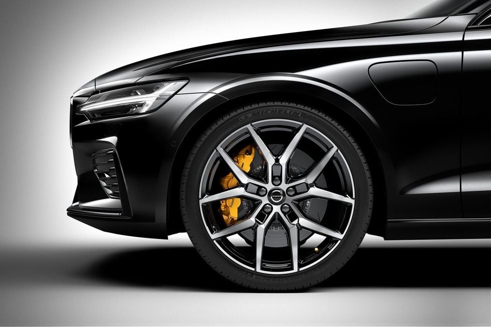 Volvo V60 och XC60 Polestar Engineered höjer toppeffekten