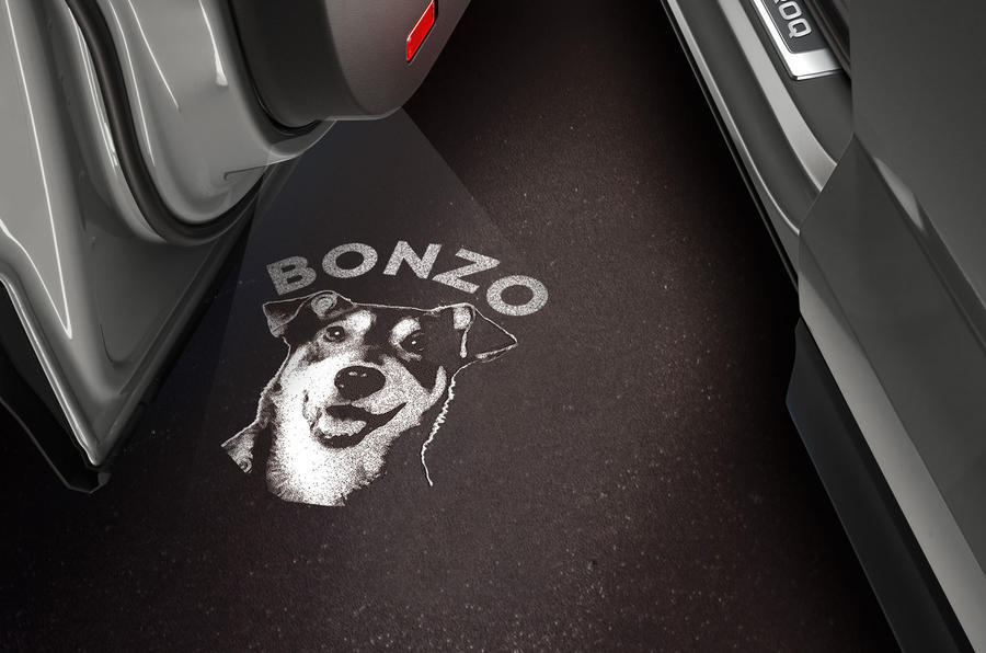 Här är biltillverkarnas första april-skämt – gick du på något?