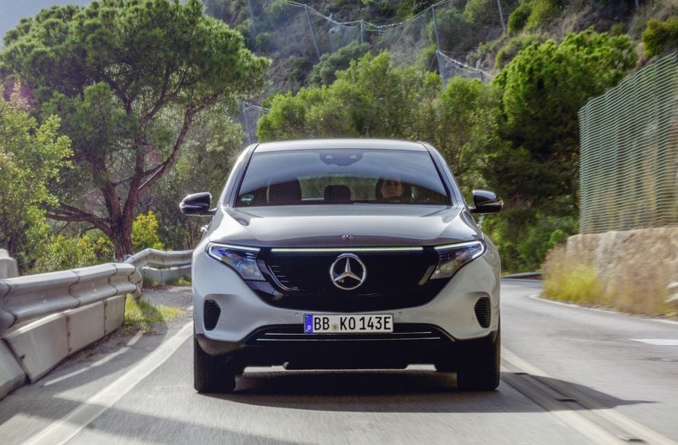 Svenskt pris för Mercedes EQC – billigare än Audi e-tron