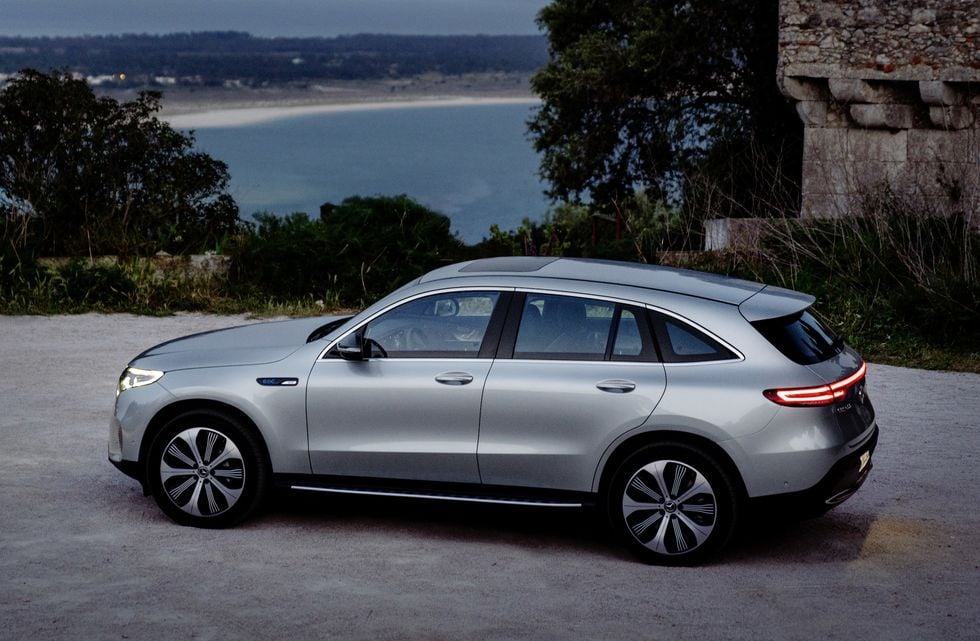 Svenskt pris för Mercedes EQC – billigare än Audi e-tron