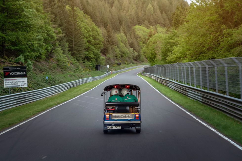 Brutala varvrekordet runt Ringen: 