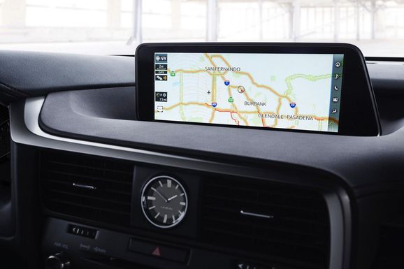 Vi provkör Lexus RX 450h: 