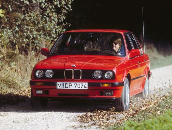 BMW firar – 325i Allrad var första 4WD-bilen
