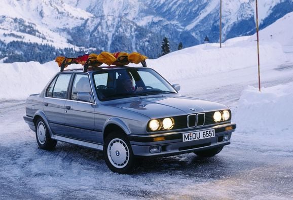 BMW firar – 325i Allrad var första 4WD-bilen