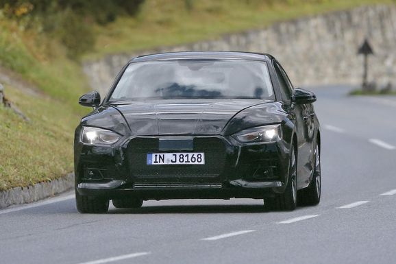 Här visar helt nyutvecklade Audi A5 Sportback upp sig