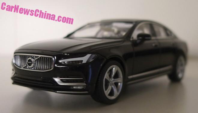 Snart premiär för Volvo S90 – bättre bilder
