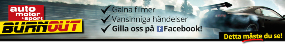 Kolla vad AMG-föraren gör efter bråket med cyklisten