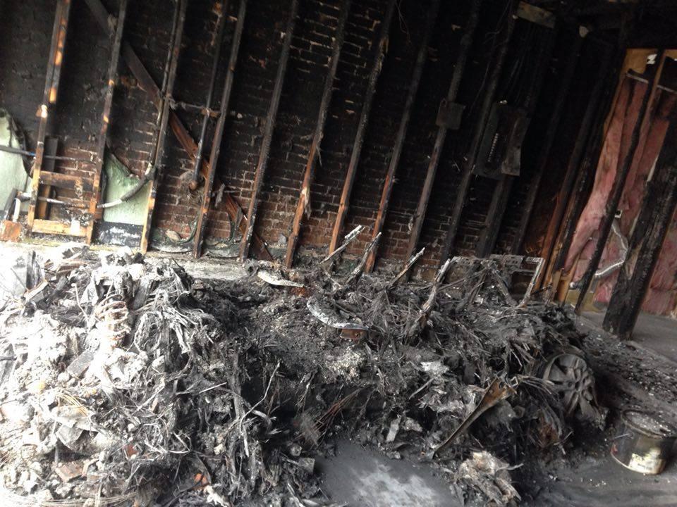 Otäck bilbrand – men vilken bil försvann?