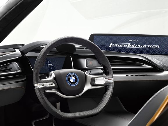 BMW i8 är utan tak och dörrar – men supermodern