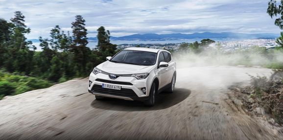 Vi provkör Toyota Rav4 som hybrid: 