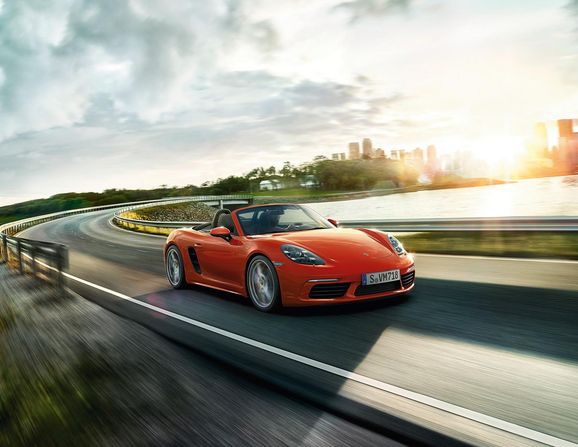 Fler bilder och filmer om Porsche 718 Boxster
