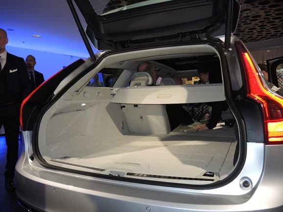 Volvo V90 redo i appen ”Bygg Din Volvo”