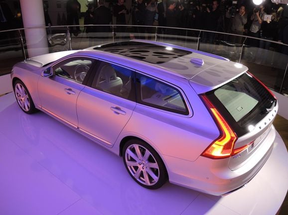 Volvo V90 redo i appen ”Bygg Din Volvo”