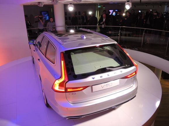 Volvo V90 redo i appen ”Bygg Din Volvo”