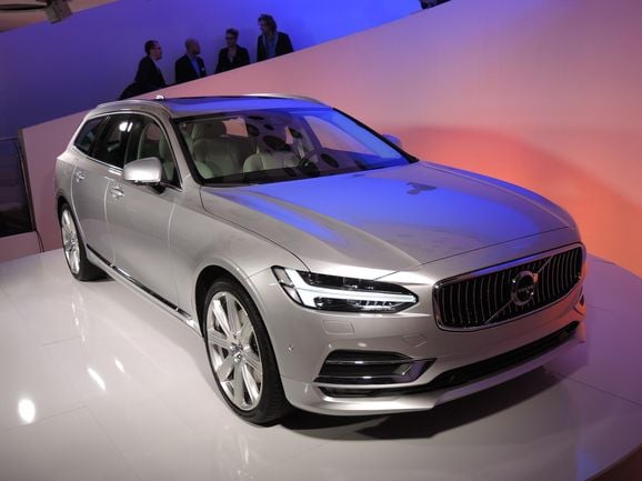 Volvo V90 redo i appen ”Bygg Din Volvo”
