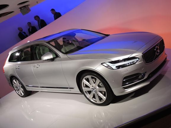 Volvo V90 redo i appen ”Bygg Din Volvo”
