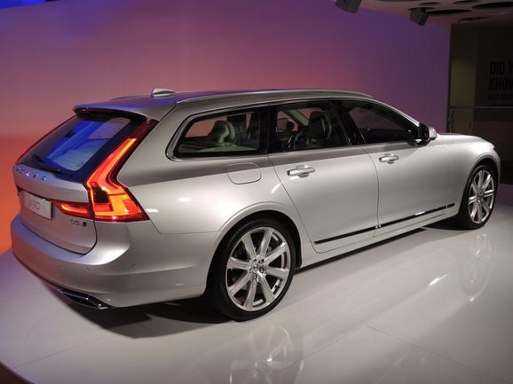 Volvo V90 redo i appen ”Bygg Din Volvo”