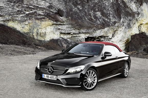 Svenskt pris på nya Mercedes C-klass Cabriolet