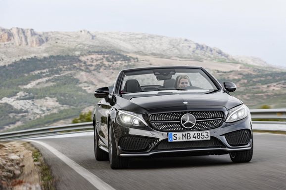 Svenskt pris på nya Mercedes C-klass Cabriolet