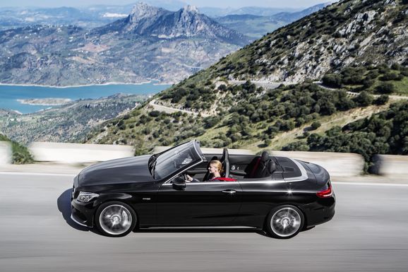 Svenskt pris på nya Mercedes C-klass Cabriolet