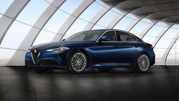 Alfa Romeo Giulia är Årets Bil